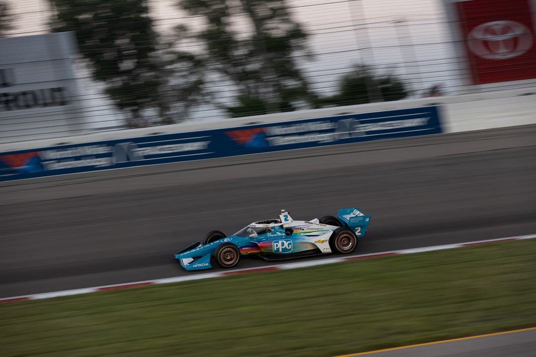 Newgarden wins eventful IndyCar Gateway thriller despite spin