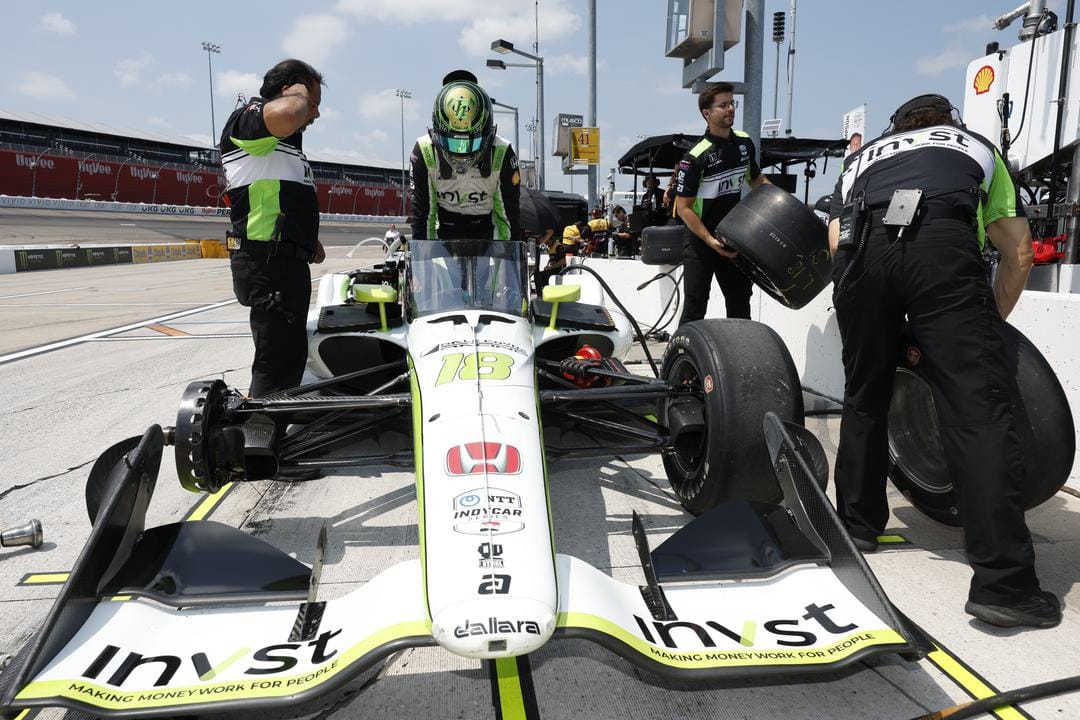 Jack-Harvey---Hy-Vee-INDYCAR-Race-Weekend---Hy-Vee-Homefront-250---By_-Chris-Jones_Ref-Image-Without-Watermark_m112120.jpg