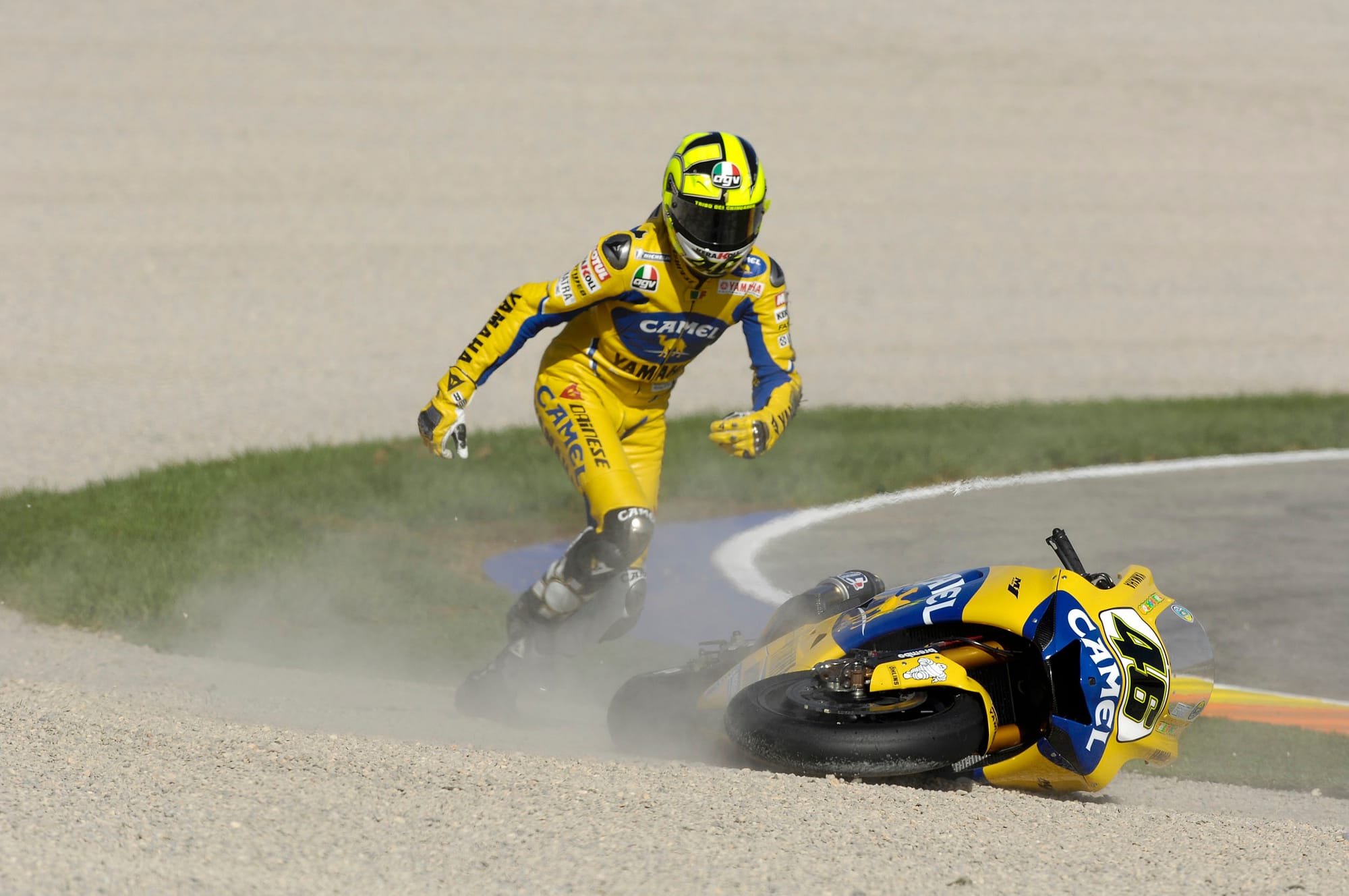 Valentino Rossi Valencia MotoGP crash 2006