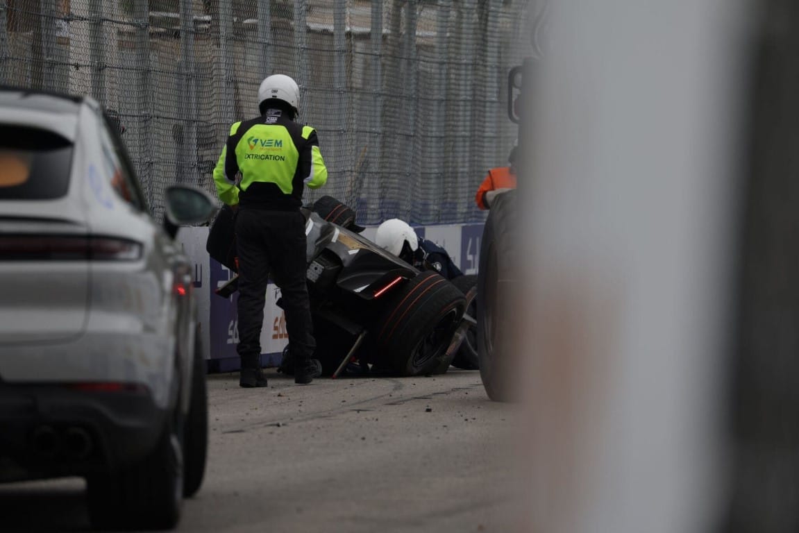 Pascal Wehrlein crash, Formula E