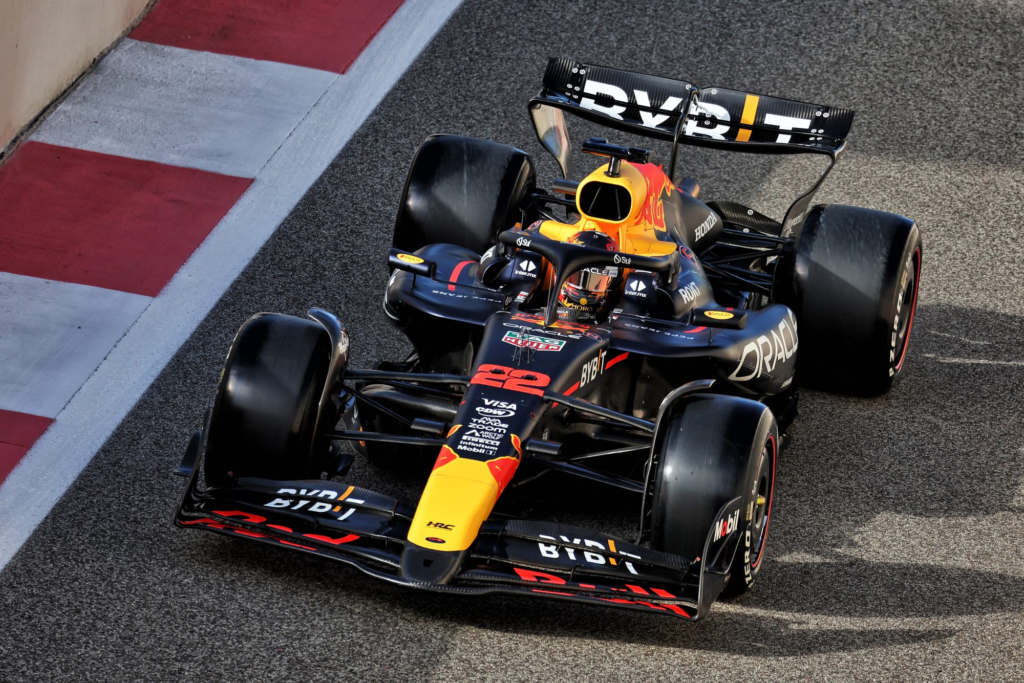 Yuki Tsunoda Red Bull F1 test Abu Dhabi 2024