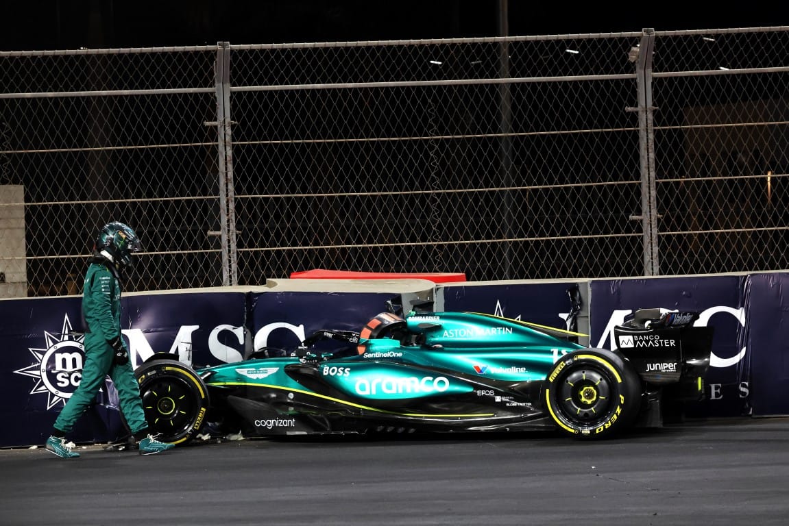 Lance Stroll crash, Aston Martin, F1