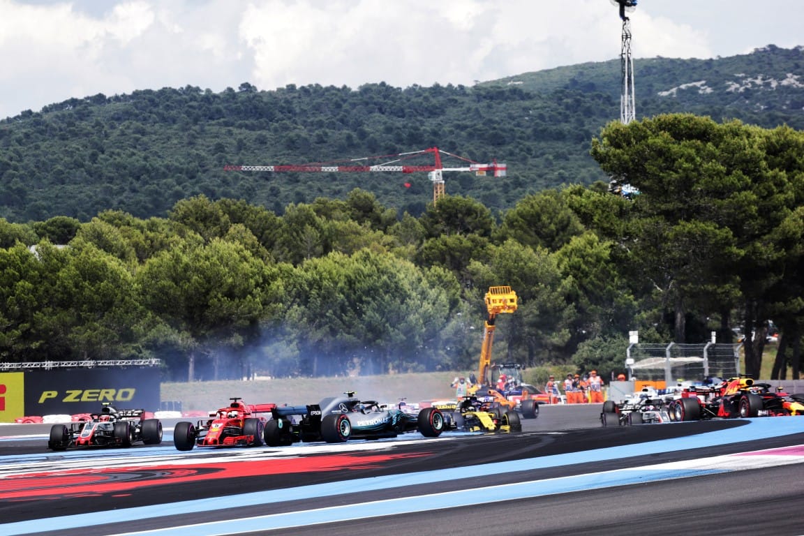 French GP, F1, start crash