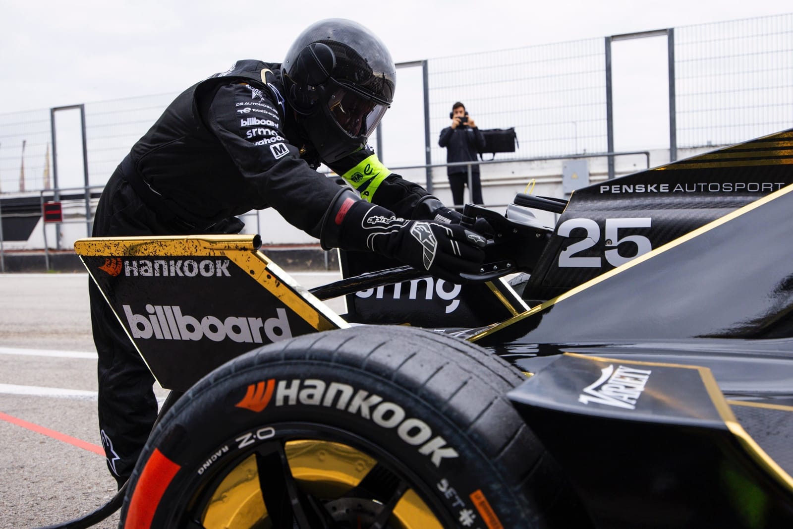 Formula E pit boost trial