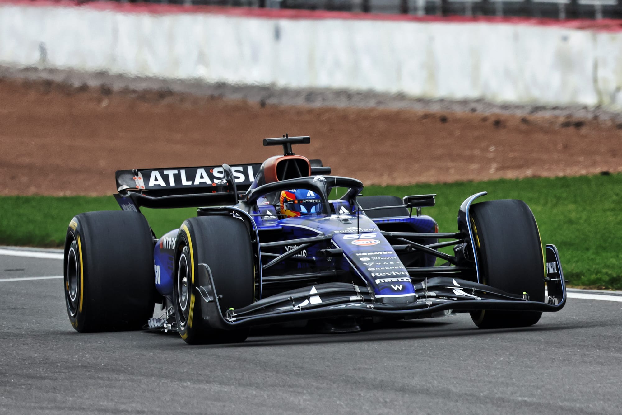 What we learned from an ambitious Williams 2025 F1 car launch