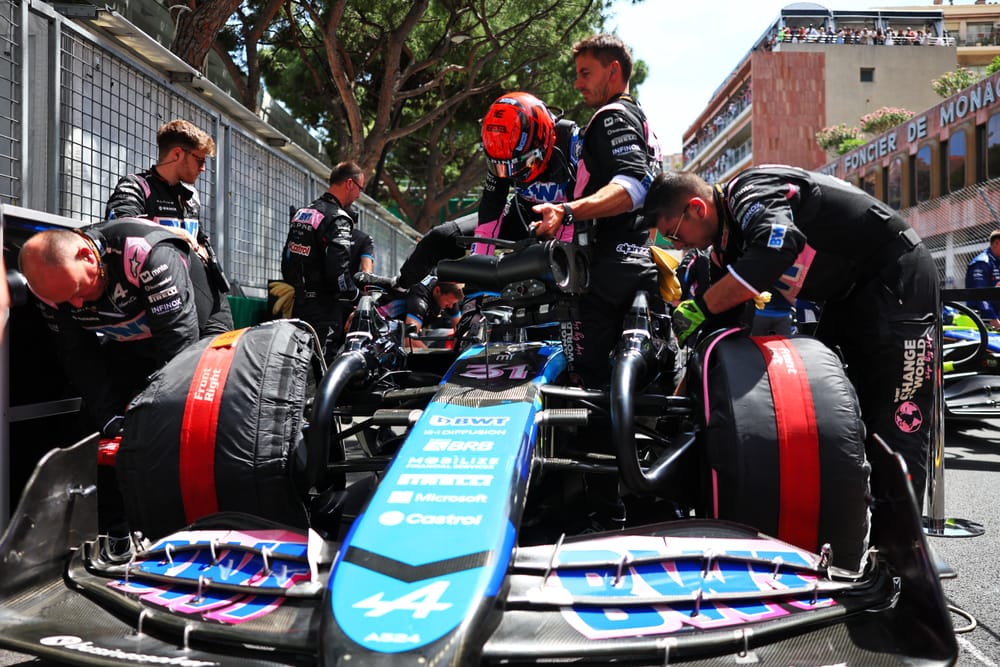 Monaco clash shows Alpine's line-up is now untenable