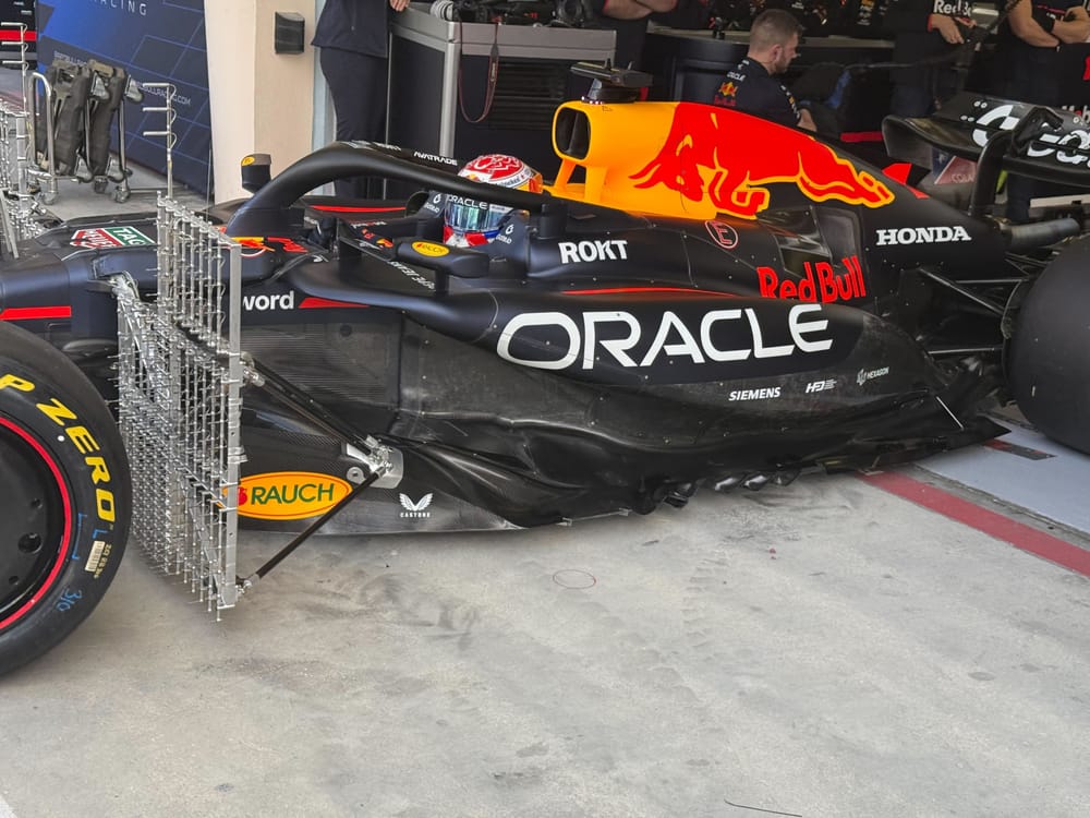 Red Bull commits to new floor despite testing problems