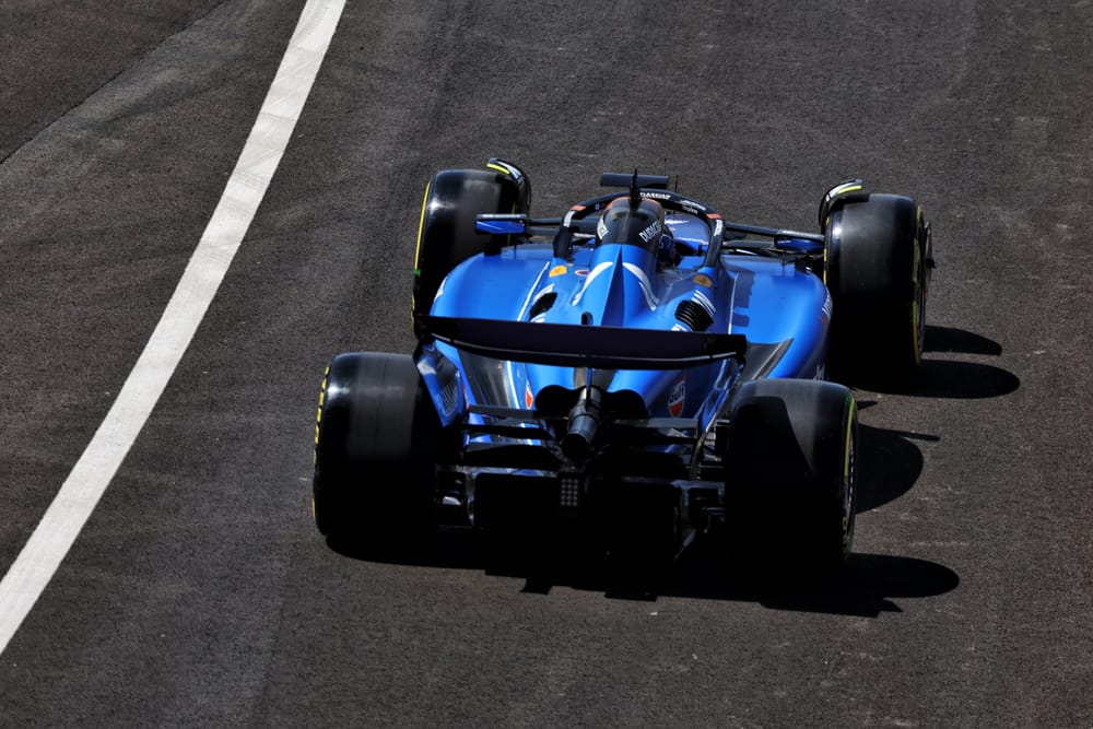 Williams sent to stewards over bizarre wing footage breach