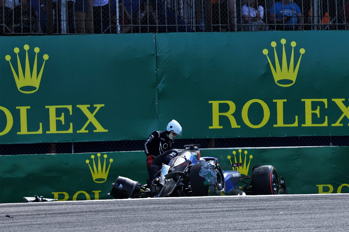 Brazilian GP red-flagged on second lap after first corner pile-up