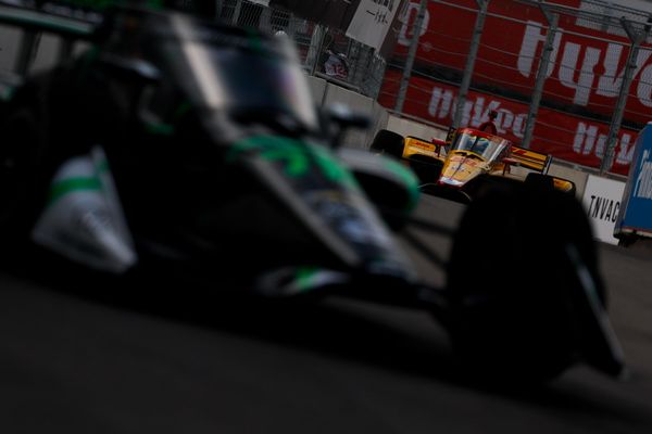 Juncos would be absurd to drop Ilott for Grosjean