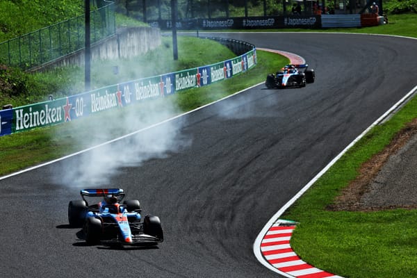 Alex Albon and Logan Sargeant, Williams, F1