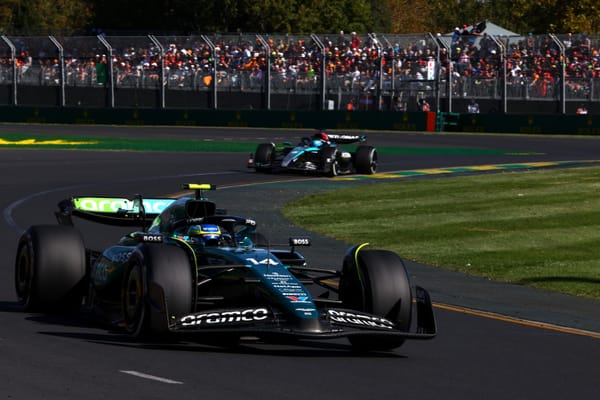 Fernando Alonso, Aston Martin, and George Russell, Mercedes, F1, Australian GP