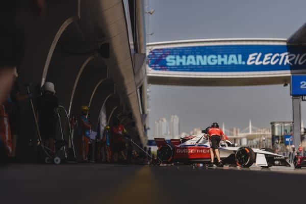 Software update causes bizarre start to Formula E's Shanghai debut
