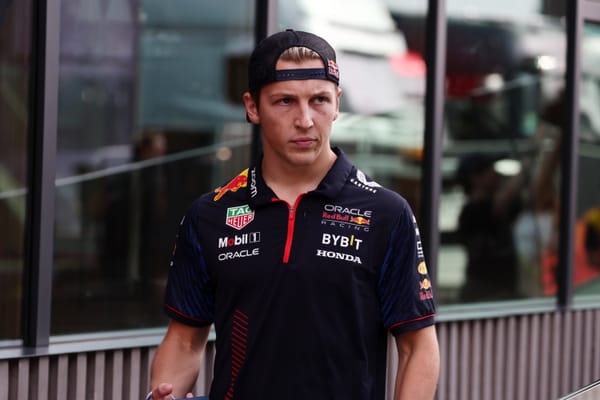 Lawson's Red Bull test: How it compares to decisive Ricciardo run