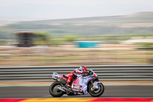 Marquez utterly dominant in Aragon MotoGP qualifying