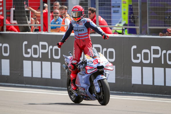 Marc Marquez wins first GP on Ducati; his brother takes Bagnaia out