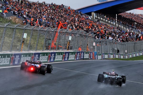 Esteban Ocon and Lewis Hamilton, F1