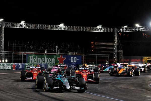 As it happened: Mercedes on top in F1 Las Vegas GP, Verstappen wins title